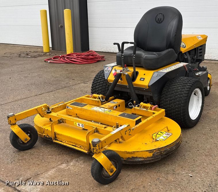 image for item DY0067 2022 Walker MB27I-16 ZTR lawn mower