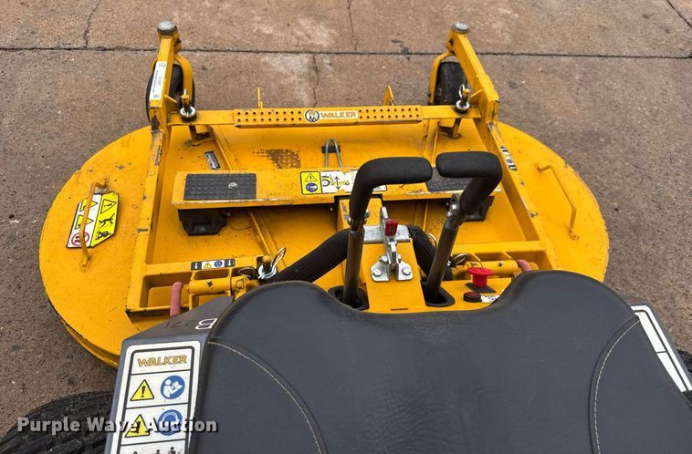 image for item DY0067 2022 Walker MB27I-16 ZTR lawn mower
