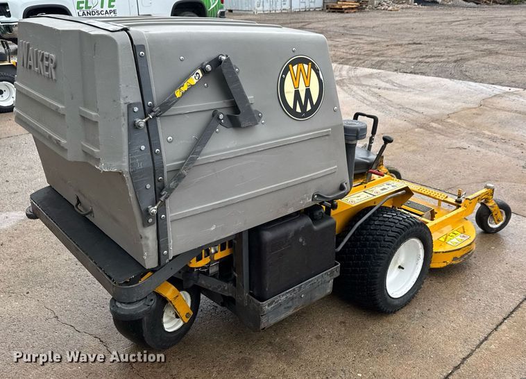 image for item DY0068 2017 Walker MT23-11 ZTR lawn mower