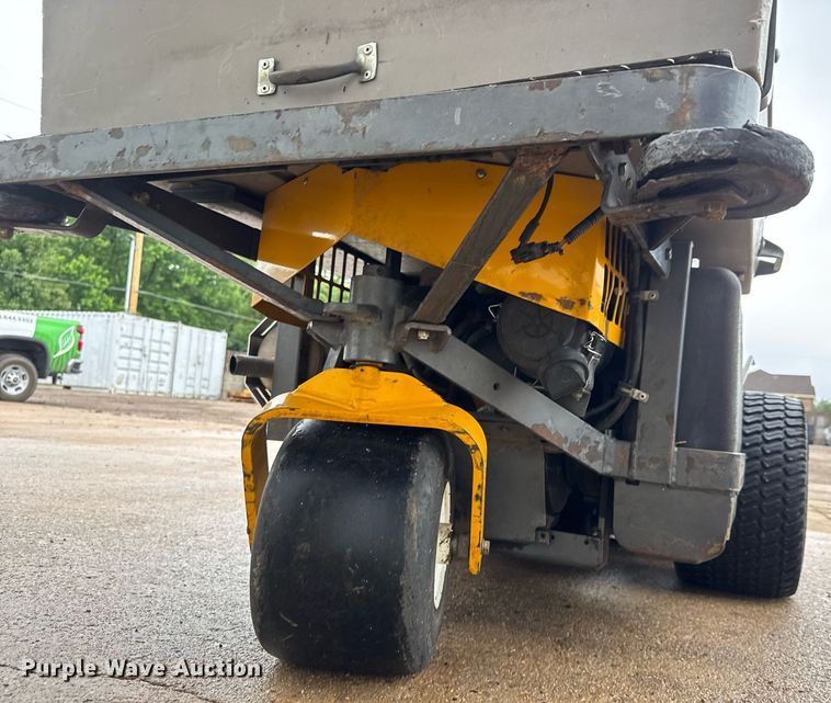 image for item DY0068 2017 Walker MT23-11 ZTR lawn mower