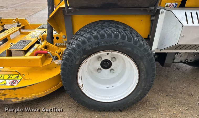 image for item DY0068 2017 Walker MT23-11 ZTR lawn mower