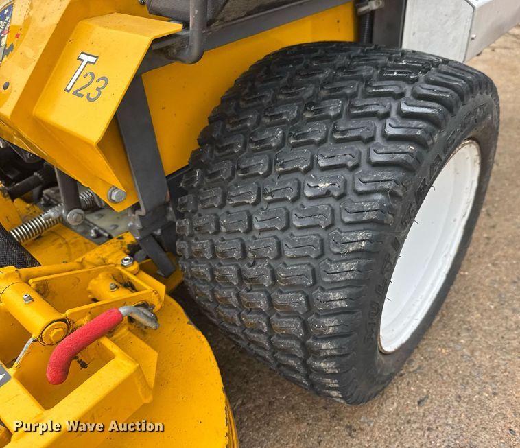 image for item DY0068 2017 Walker MT23-11 ZTR lawn mower