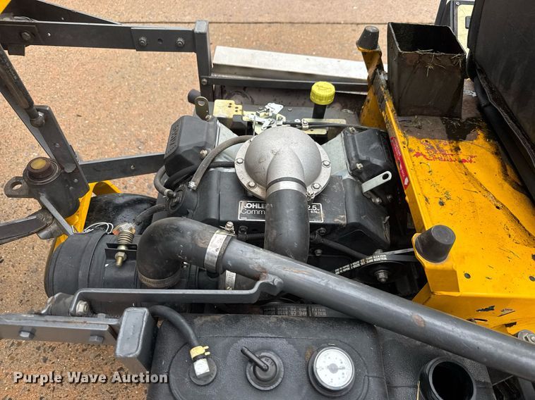 image for item DY0069 2006 Walker MTGHS ZTR lawn mower