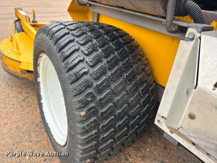 image for item DY0069 2006 Walker MTGHS ZTR lawn mower