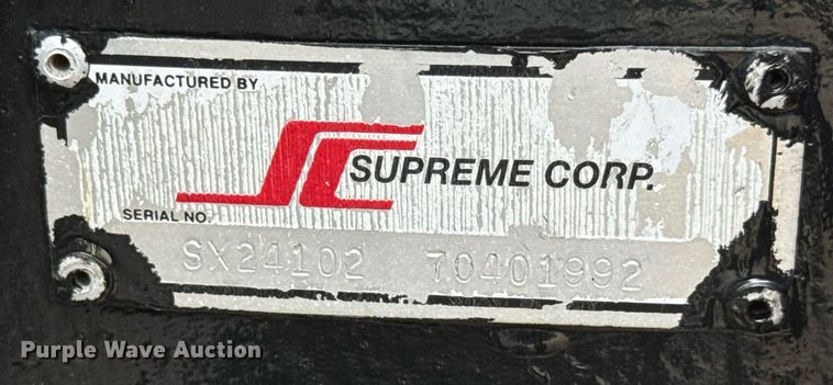 image for item DY0072 2007 Ford F650 Super Duty flatbed truck