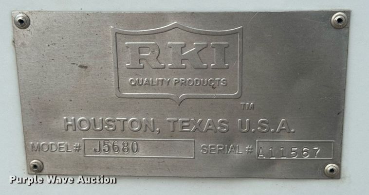 image for item DY0074 2017 Ford F250 Super Duty XL Crew Cab utility bed pickup truck