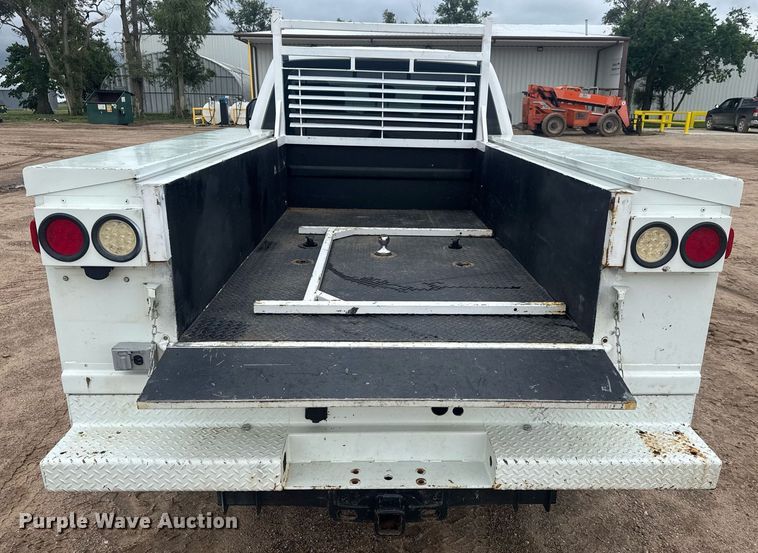 image for item DY0074 2017 Ford F250 Super Duty XL Crew Cab utility bed pickup truck