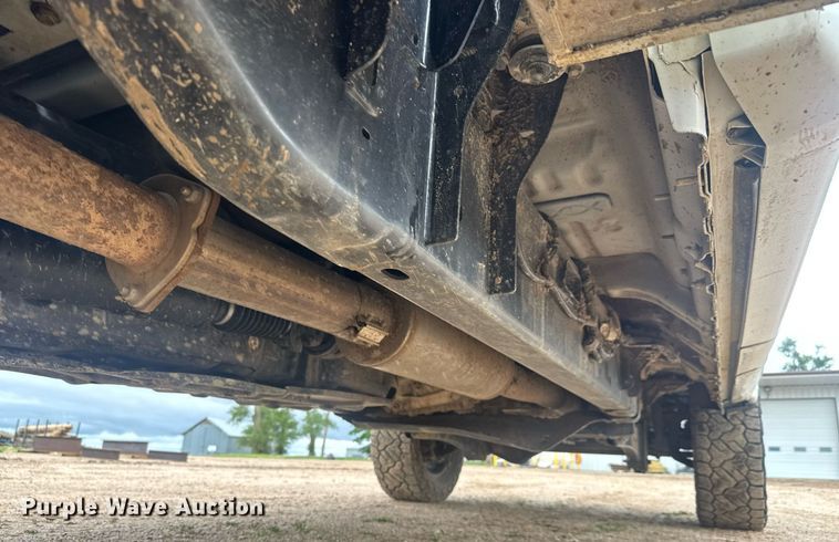 image for item DY0074 2017 Ford F250 Super Duty XL Crew Cab utility bed pickup truck