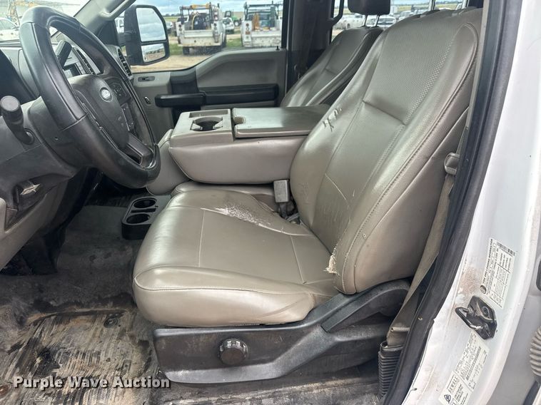 image for item DY0074 2017 Ford F250 Super Duty XL Crew Cab utility bed pickup truck