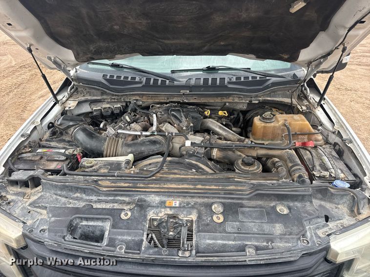 image for item DY0074 2017 Ford F250 Super Duty XL Crew Cab utility bed pickup truck