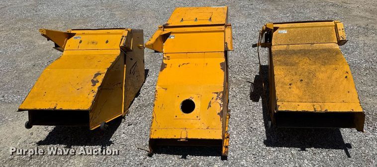 image for item DY0141 (3) Excel grass catchers