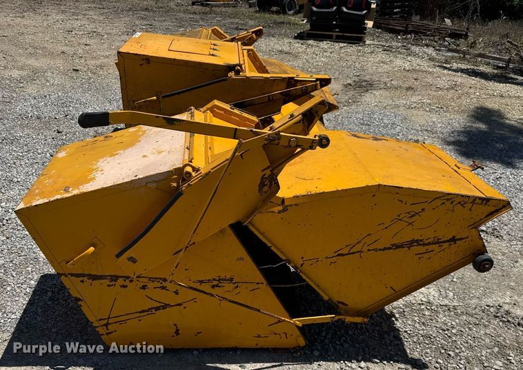 image for item DY0141 (3) Excel grass catchers