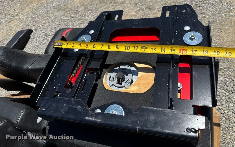 image for item DY0142 (8) Gravely lawn mower seats