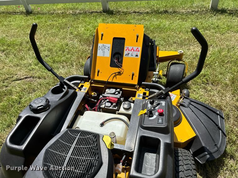 image for item DY0144 2016 Hustler Raptor SD ZTR lawn mower