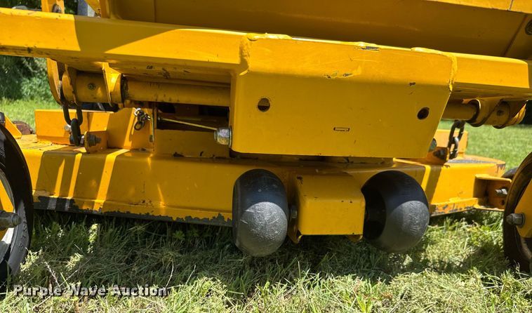 image for item DY0145 2007 Hustler Fastrak ZTR lawn mower