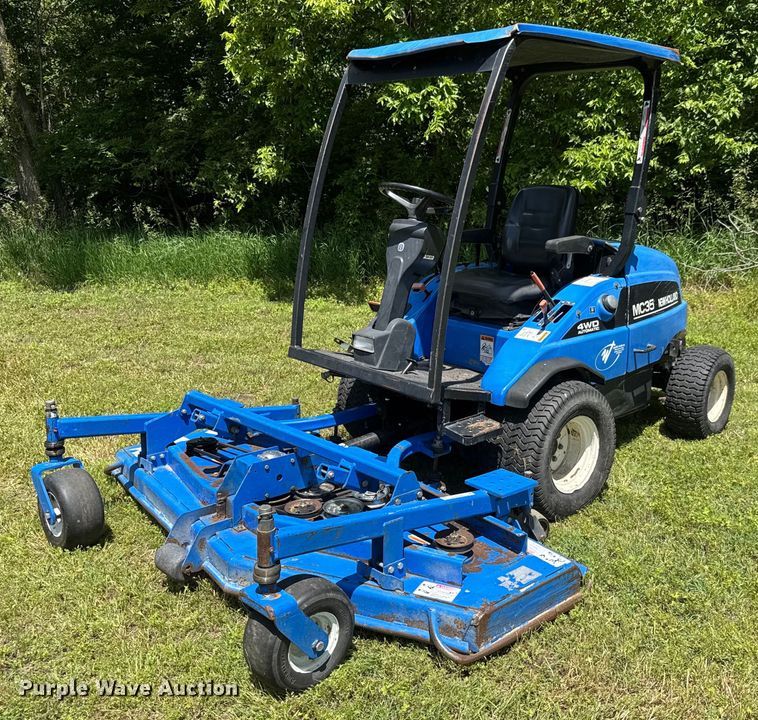 2002 New Holland MC35 lawn mower in Sedgwick, KS | Item