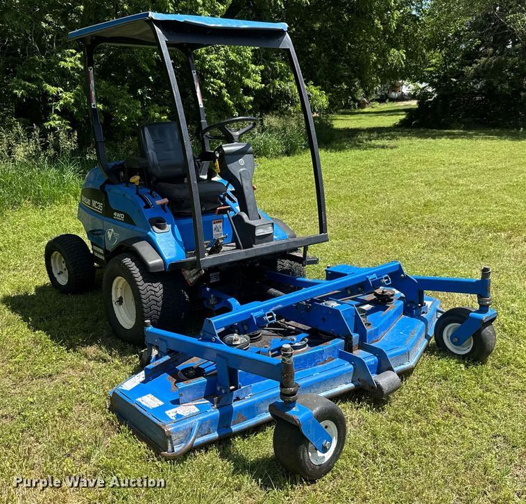 image for item DY0146 2002 New Holland MC35 lawn mower
