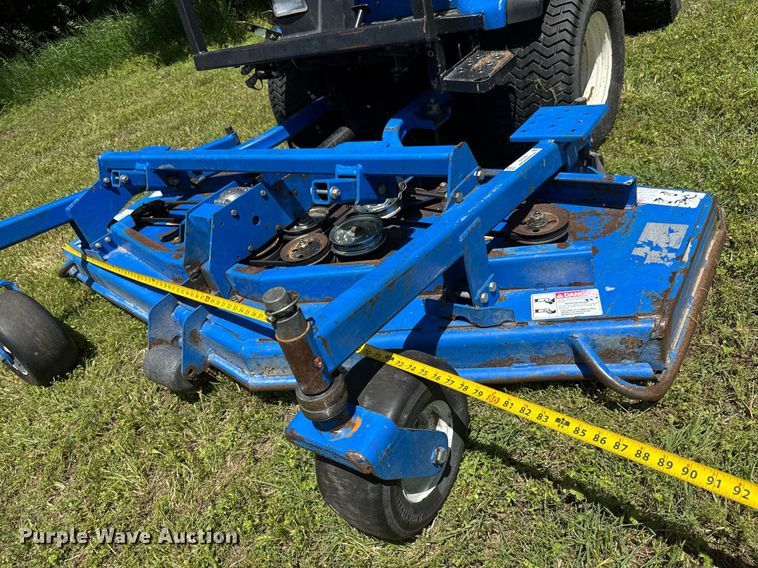 image for item DY0146 2002 New Holland MC35 lawn mower