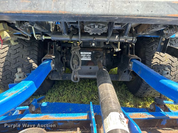 image for item DY0146 2002 New Holland MC35 lawn mower