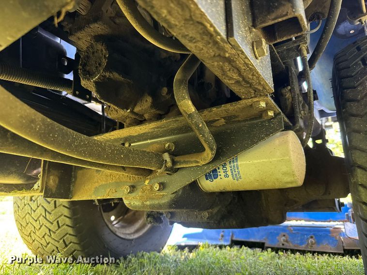 image for item DY0146 2002 New Holland MC35 lawn mower