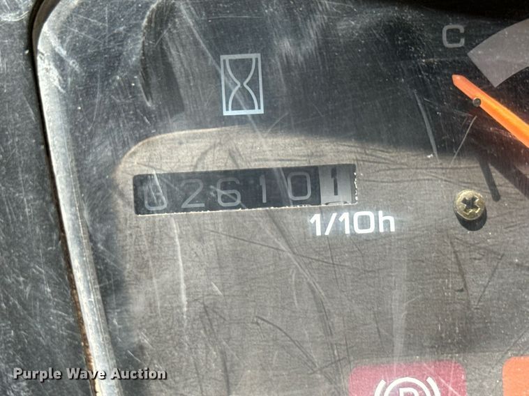 image for item DY0146 2002 New Holland MC35 lawn mower