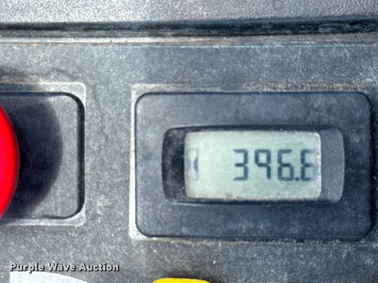 image for item DY0148 2014 Hustler Raptor SD ZTR lawn mower