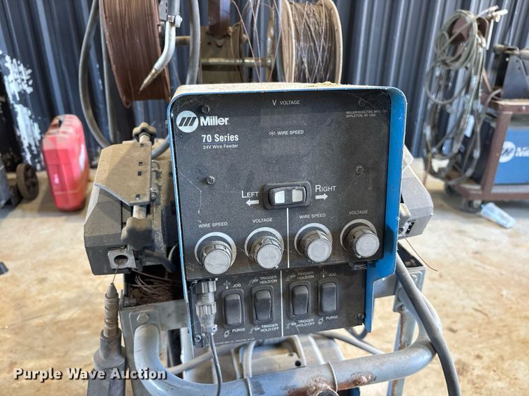 image for item DY0471 Miller XMT 450 welder