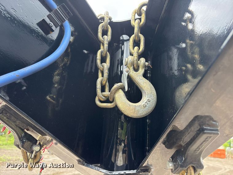 image for item DY0519 2024 Load Trail TRA/REM Gooseneck Carhauler equipment trailer