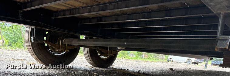 image for item DY0519 2024 Load Trail TRA/REM Gooseneck Carhauler equipment trailer