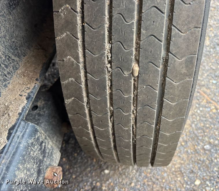 image for item DY0519 2024 Load Trail TRA/REM Gooseneck Carhauler equipment trailer