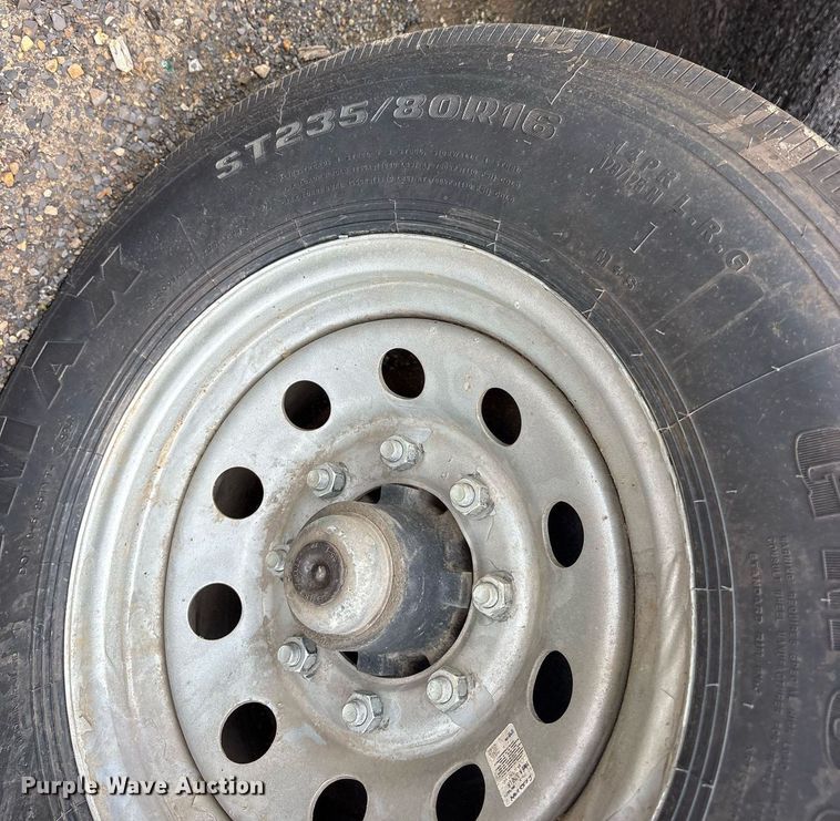 image for item DY0519 2024 Load Trail TRA/REM Gooseneck Carhauler equipment trailer