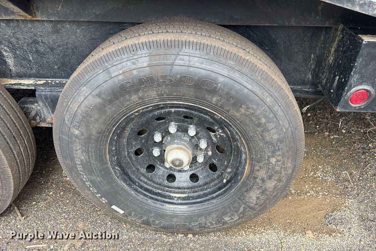 image for item DY0519 2024 Load Trail TRA/REM Gooseneck Carhauler equipment trailer