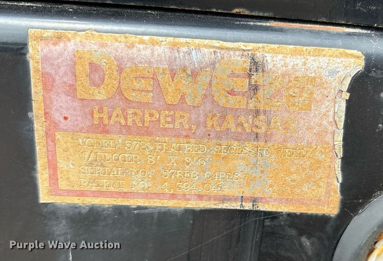 image for item DY0520 DeWeze 578 hydraulic bale bed