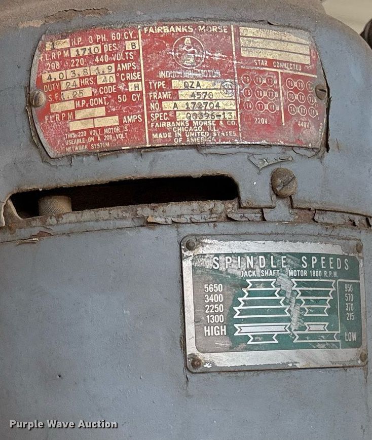 image for item DY0521 Cincinnati milling machine