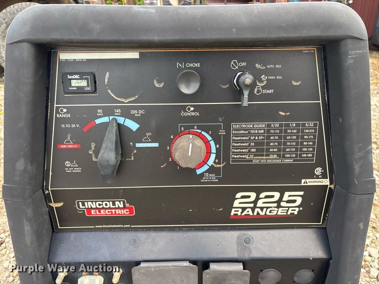 image for item DY0523 Lincoln Electric Ranger 225 welder/generator