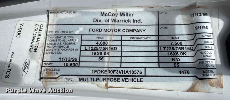 image for item DY2492 1997 Ford E350 ambulance