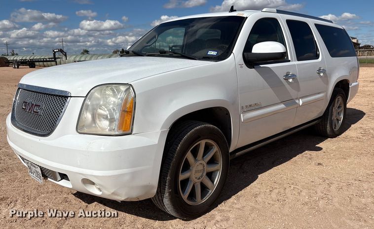 image for item DY2499 2007 GMC Yukon Denali XL SUV