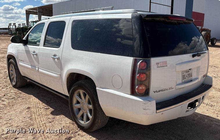 image for item DY2499 2007 GMC Yukon Denali XL SUV