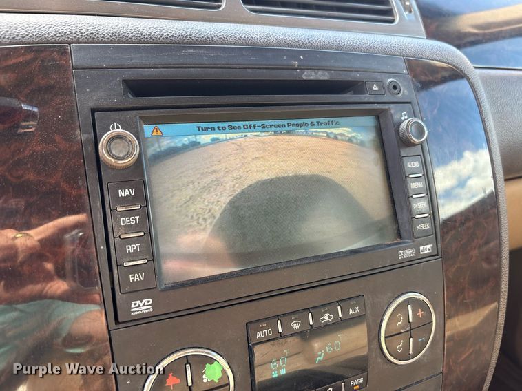 image for item DY2499 2007 GMC Yukon Denali XL SUV