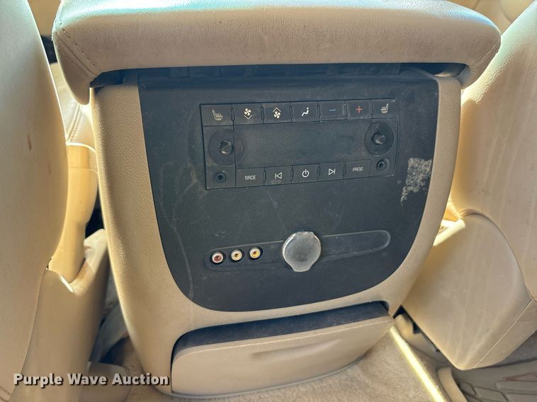 image for item DY2499 2007 GMC Yukon Denali XL SUV