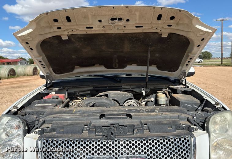 image for item DY2499 2007 GMC Yukon Denali XL SUV