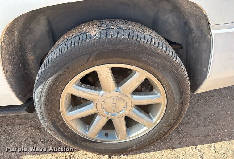 image for item DY2499 2007 GMC Yukon Denali XL SUV