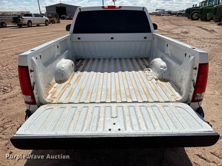 image for item DY2500 2011 GMC Sierra 1500 pickup truck