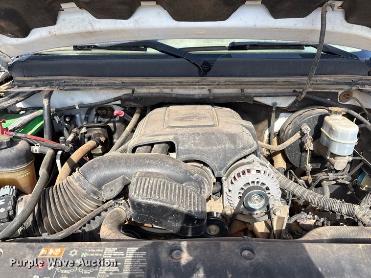 image for item DY2500 2011 GMC Sierra 1500 pickup truck