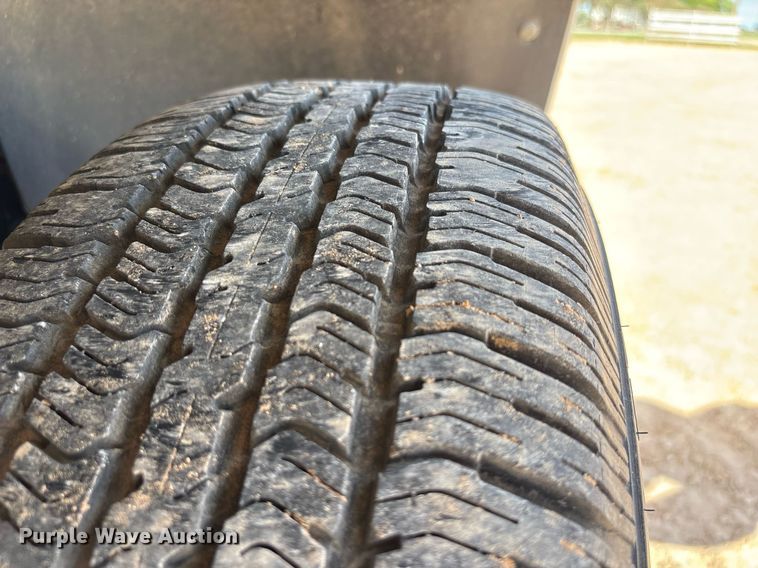 image for item DY2500 2011 GMC Sierra 1500 pickup truck