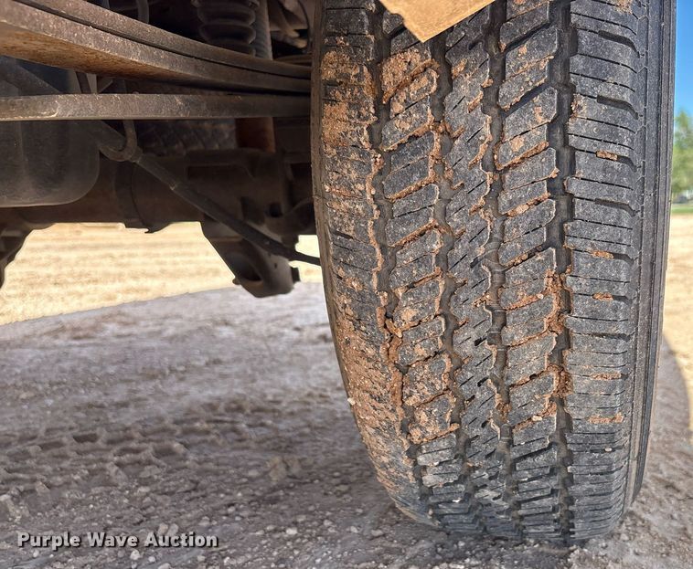 image for item DY2500 2011 GMC Sierra 1500 pickup truck