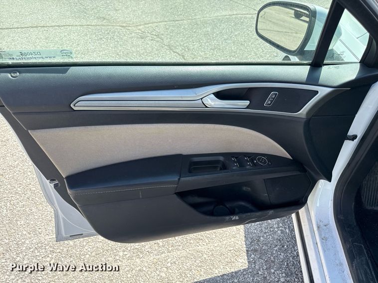 image for item DZ4086 2019 Ford Fusion 