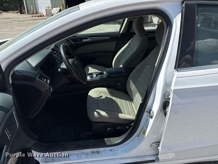 image for item DZ4086 2019 Ford Fusion 