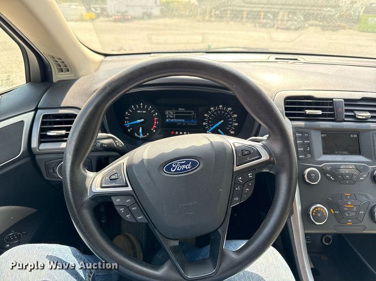 image for item DZ4086 2019 Ford Fusion 