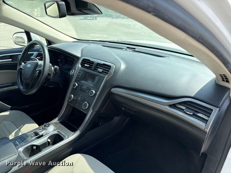 image for item DZ4086 2019 Ford Fusion 